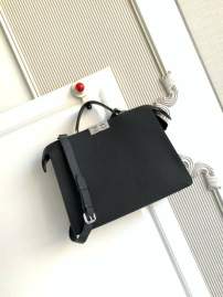 Picture of Fendi Handbags _SKUfw239246391fw